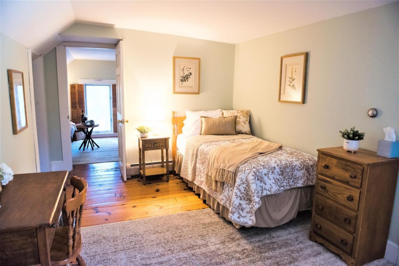Inn On Golden Pond Holderness Bagian luar foto